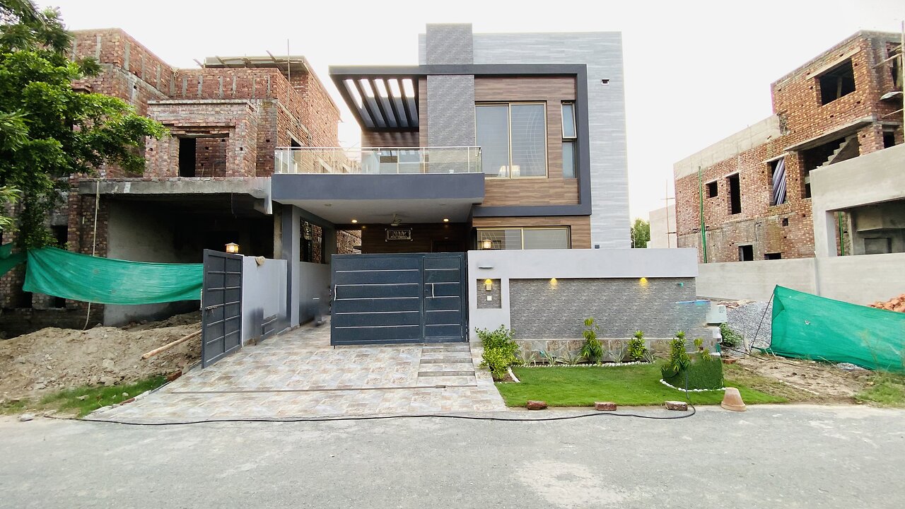 8 Marla House For Sale In DHA Phase 9 Lahore