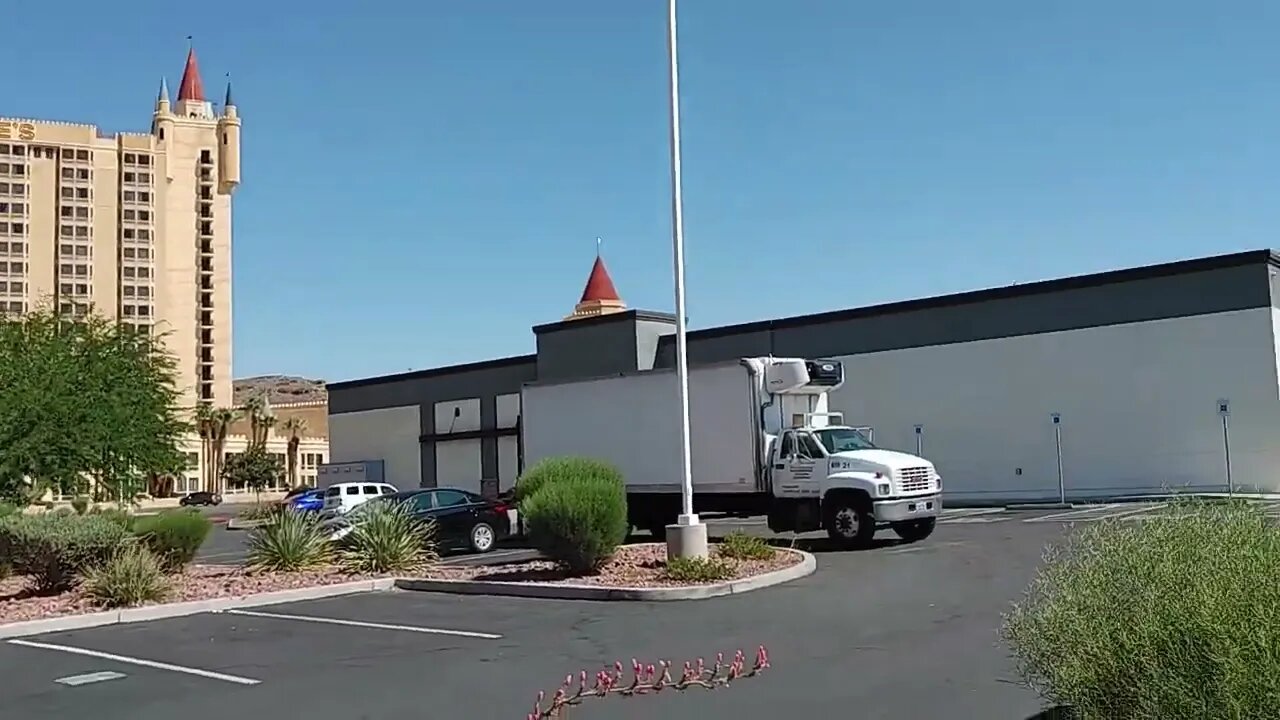 Stopped off at WiskyPetes in Nevada for lunch.