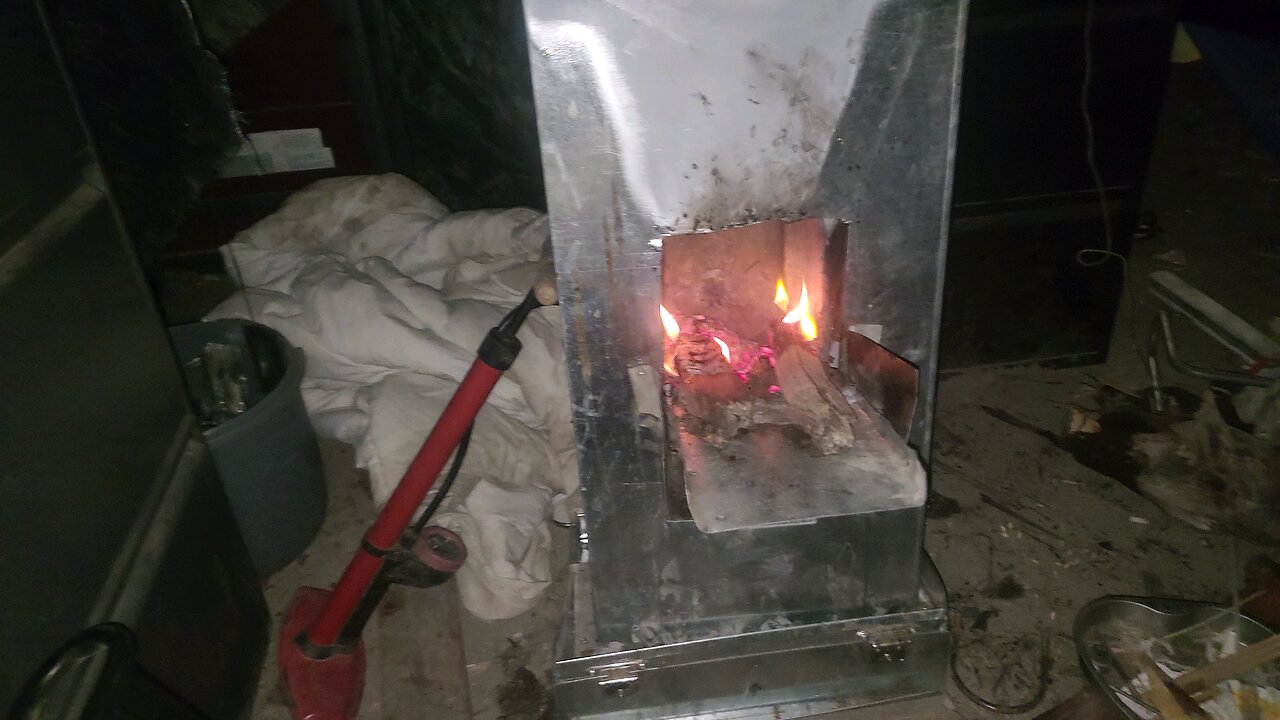 Rocket Stove for camping heat and cooking