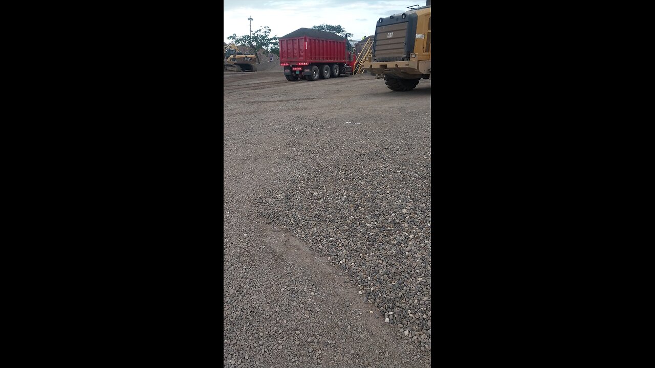 Red Peterbilt