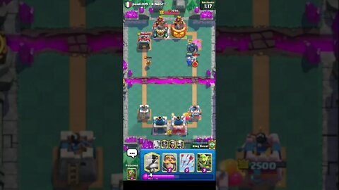 Jogando em duplas aleatória Clash Royale