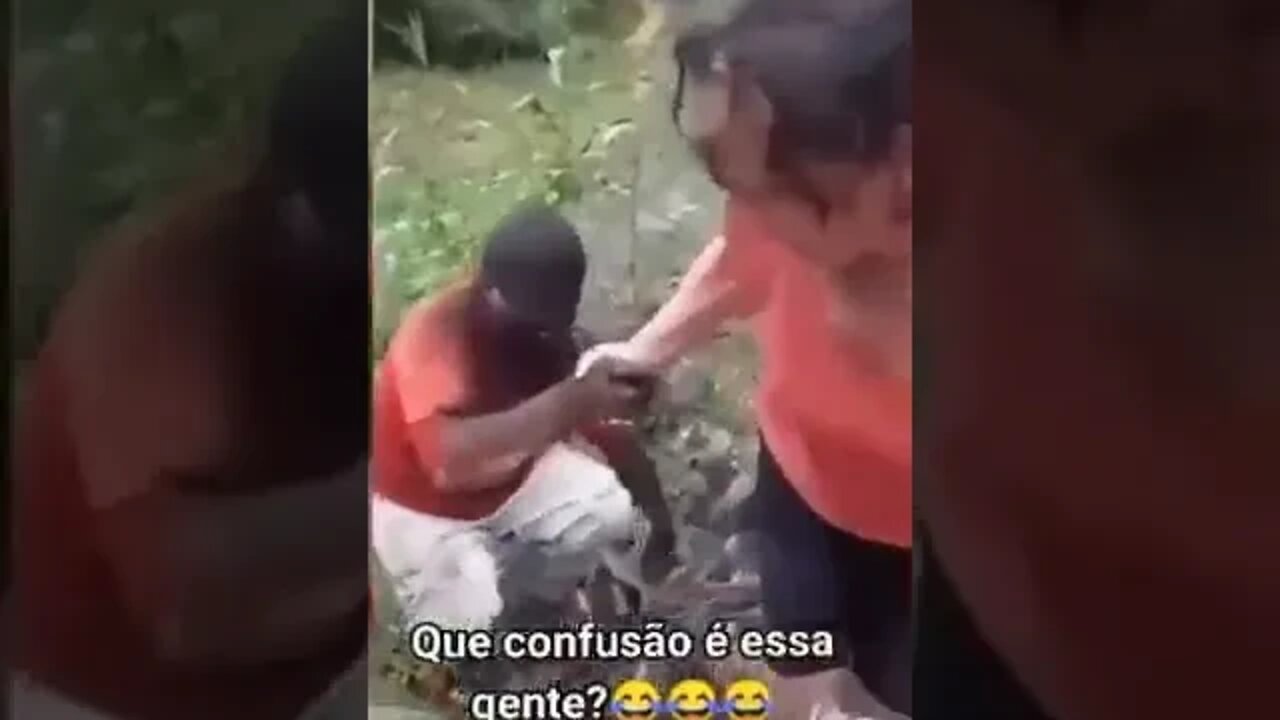 QUE CONFUSAO E ESSA GENTE ? ALGUEM ENTENDEU ALGUMA COISA QUE ACONTECEU ( MEME ) ( VIRAL ) #shorts