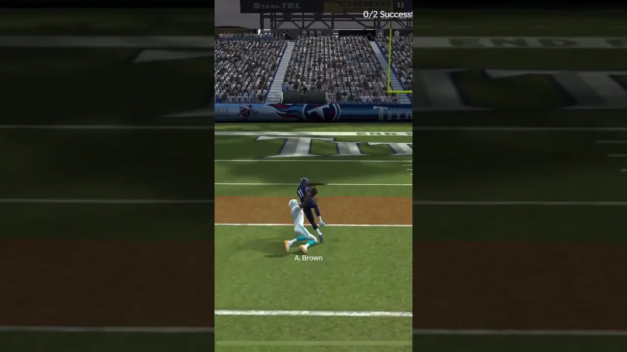 Titans WR A.J. Brown Pass Catch Gameplay - Madden NFL 22 Mobile Football