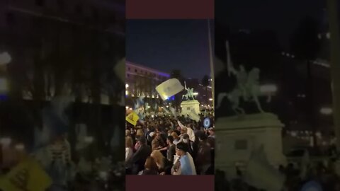 Argentinians hit the presidential palace in Buenos Aires in protest against inflation