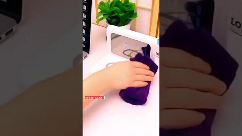AMAZING WIRELESS CHARGER WITH MIRROR