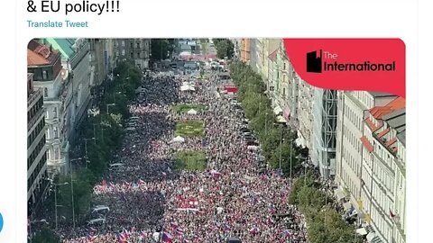 捷克首都布拉格爆發7萬人反政府、反北約和反歐盟的大遊行