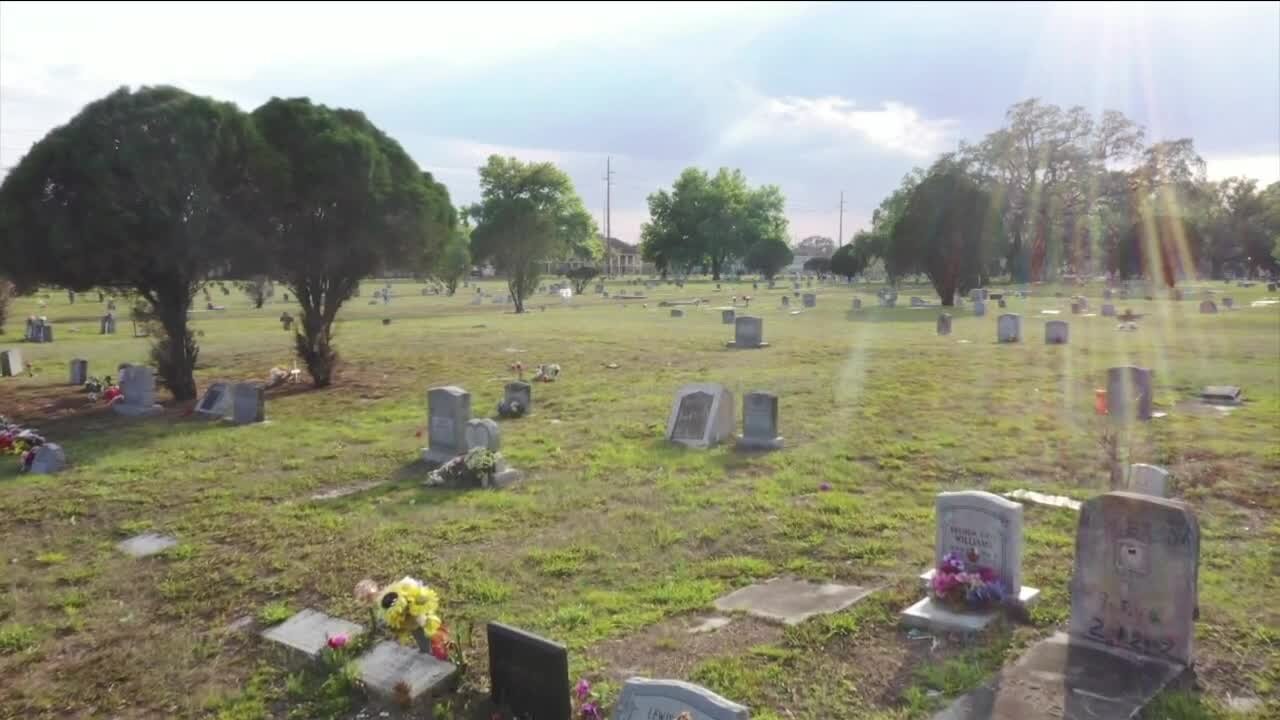 Tampa city leaders consider buying back Memorial Park Cemetery for $100K