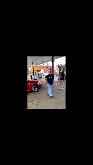 ConfIict At A Gas Station Ends In Dlsaster [No one was hurt in this video] 🟠⚪🟣 NPC Crime