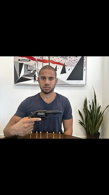 Showing and describing my model 10 pistol