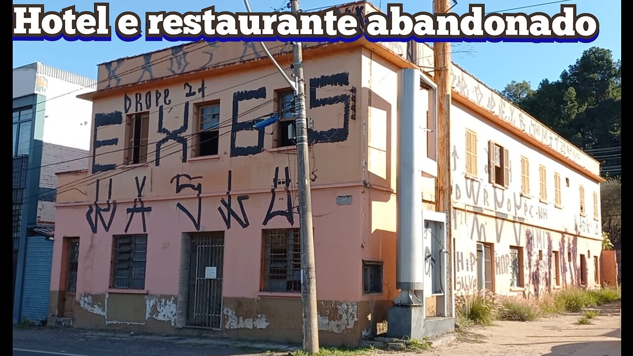 hotel e restaurante abandonado