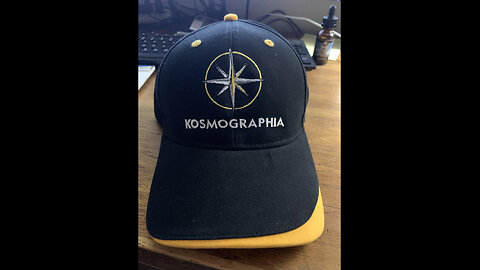 Kosmographia Hat Unboxing