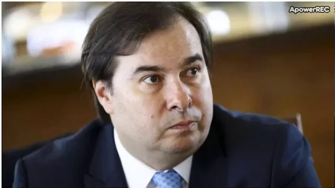 RODRIGO MAIA SENTIU A PRESSÃO DE BOLSONARO: Pressão contra quarentena é ato quase criminoso