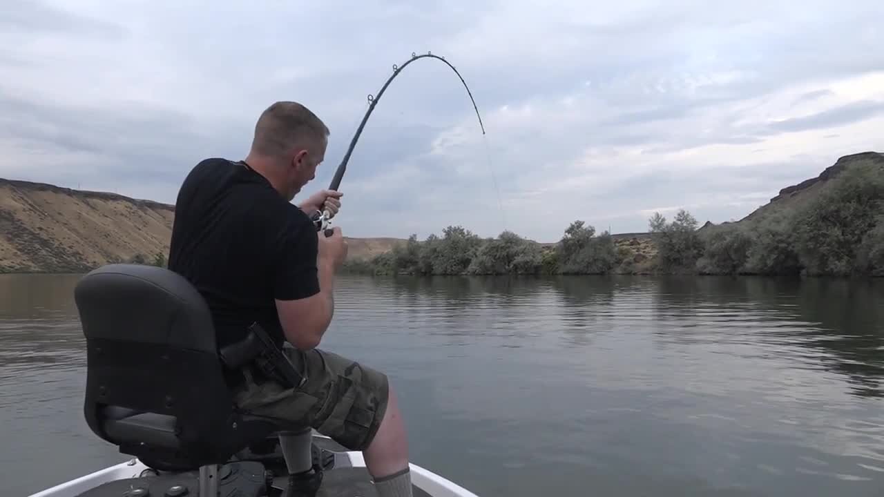 Angler from Fruitland lands the largest catfish in Idaho history