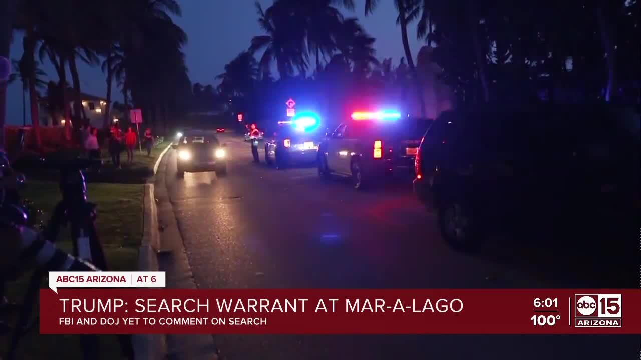 FBI raids fmr President Trump's Mar-a-Lago home