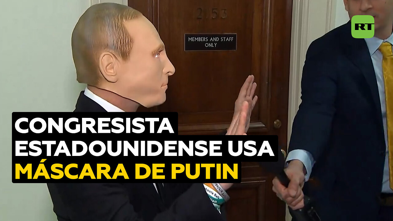 Congresista se pone una máscara de Putin antes de una audiencia de la familia Biden