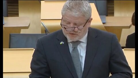 Scotlands depopulation requires "migration solutions"