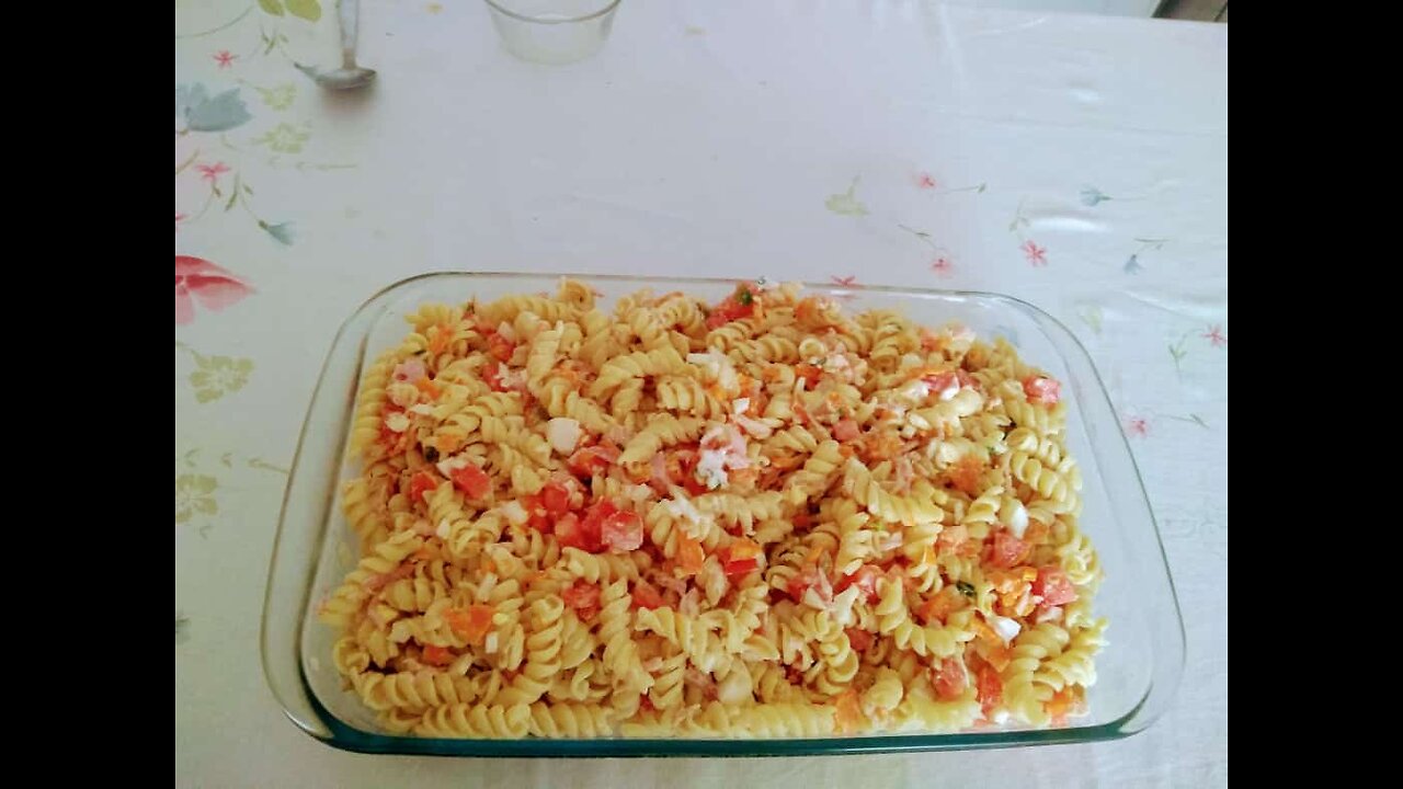 SALADA DE MACARRAO