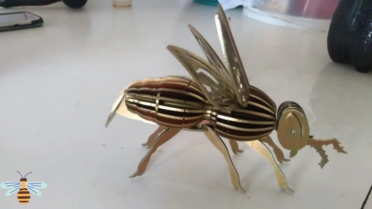 Corte a Laser em chapa de aço carbono montando a abelha apis peças cortada a laser