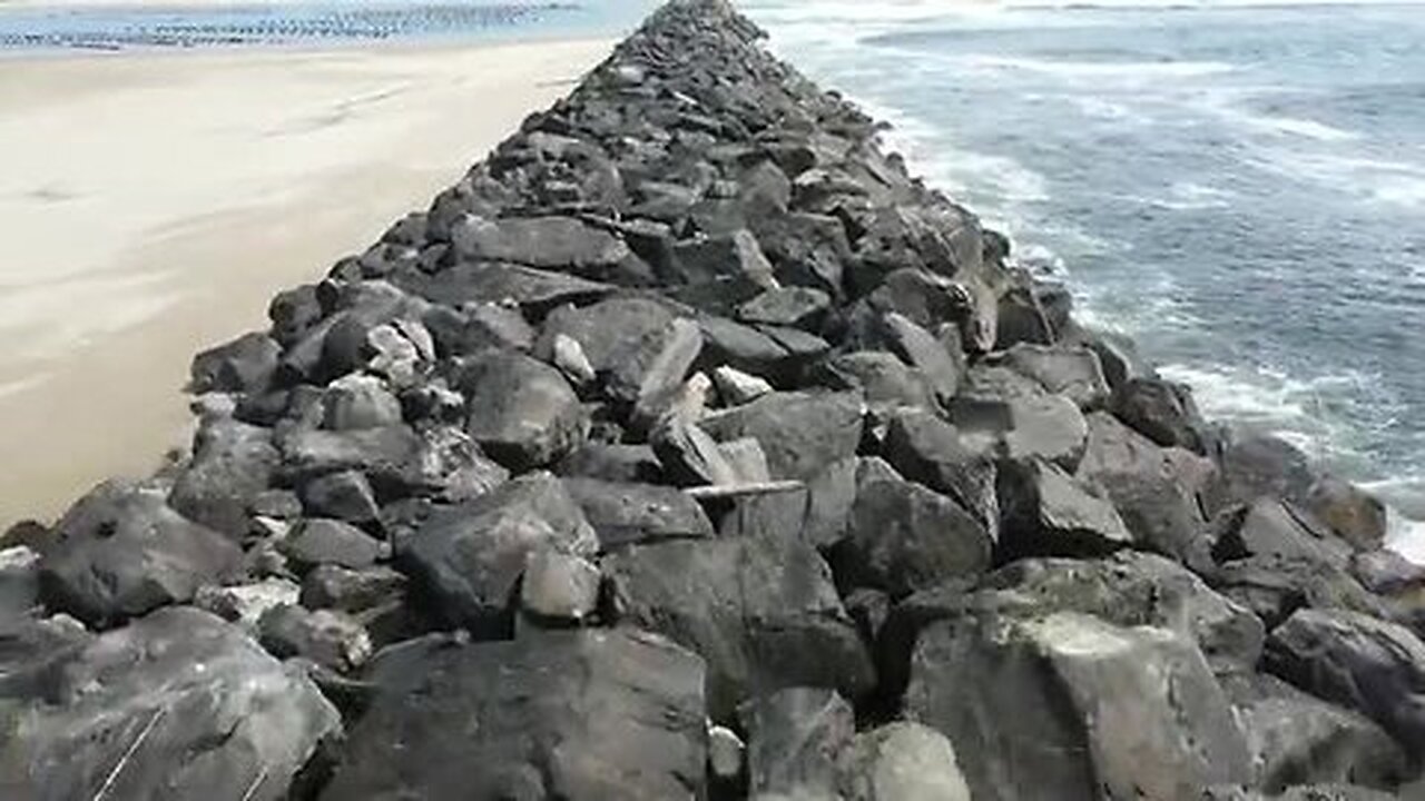 Jetty Fishing Made Easy -BEST BAIT EVER- Oregon Coast Fishing