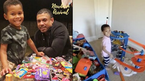 Benzino's Son Zino Challenges Him In The Hot Wheels Super Ultimate Garage! 🏎