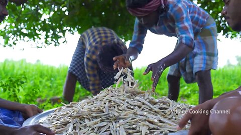 DRY FISHES _ Nethili Karuvadu Thokku _ Anchovies Dry Fish Recipe Cooking In Village _ Village Recipe