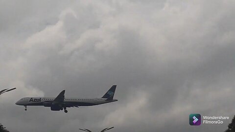 Airbus A321 PT-MXQ vindo de Brasília/Embraer 195E2 PS-AEE vindo de Campinas