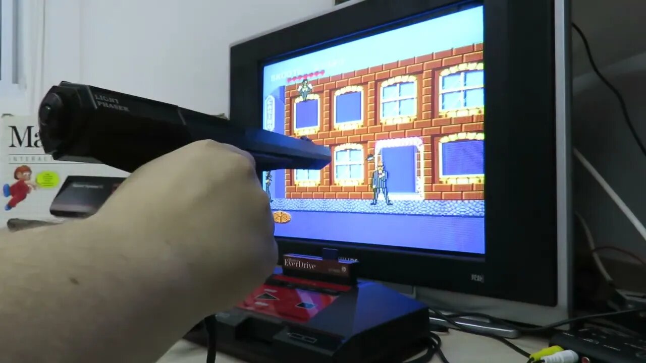 Gangster Town no meu Master System II da Tec Toy com Pistola Light Phaser que tenho desde 1992.