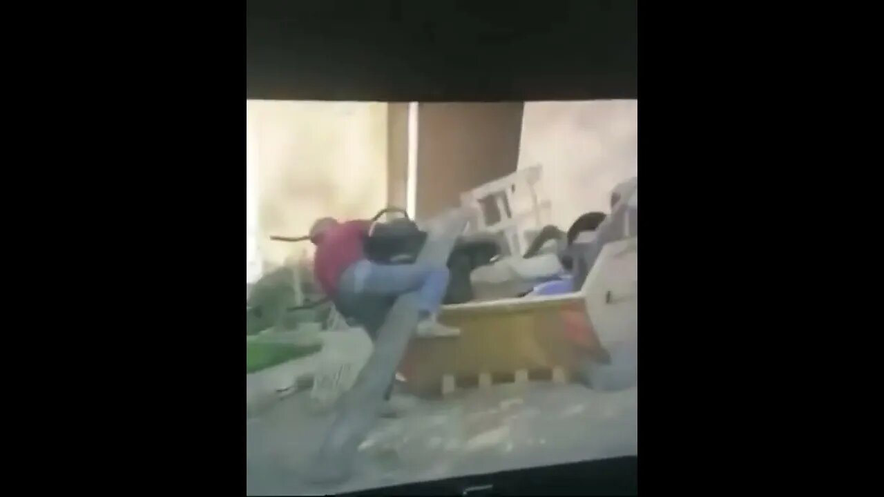 Not the highest level of professionalism