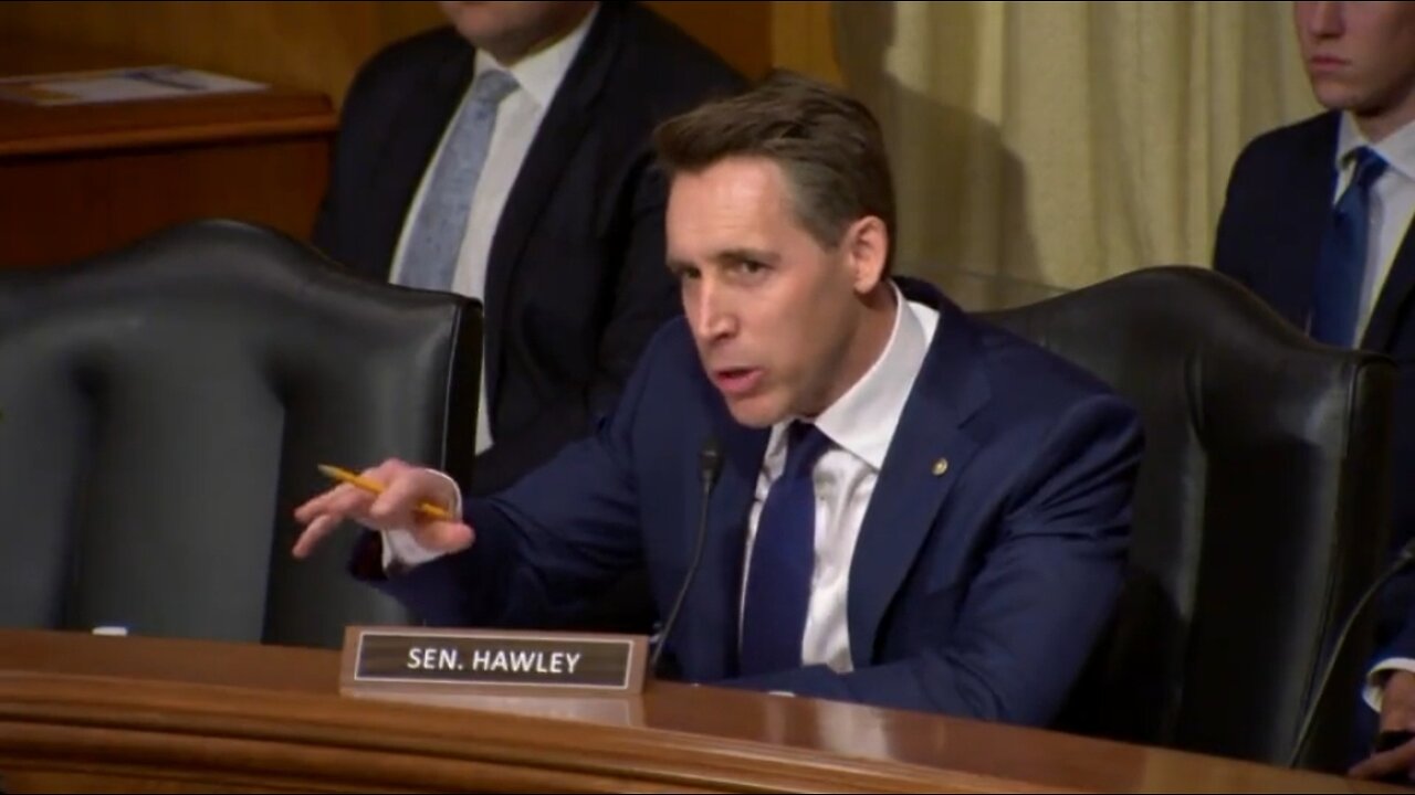 Sen Hawley Catches Biden's National Archivist Nominee Lying Under Oath