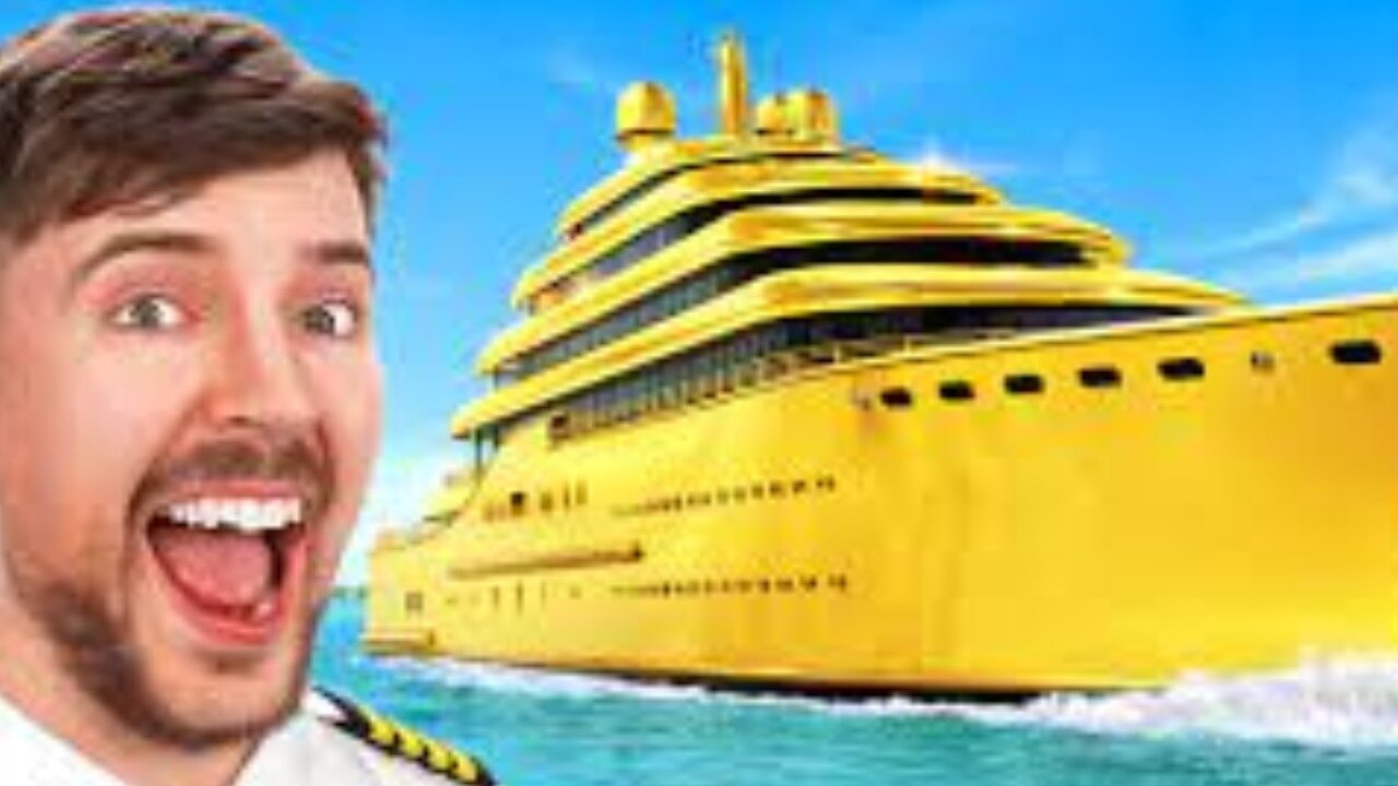 $1 vs $1,000,000,000 Yacht! | The BEAST Zone.