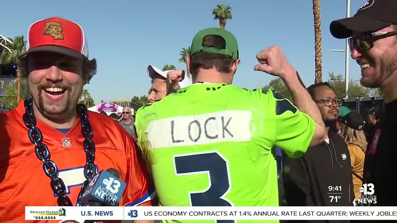 Fans enjoying NFL Draft Theatre on Las Vegas Strip