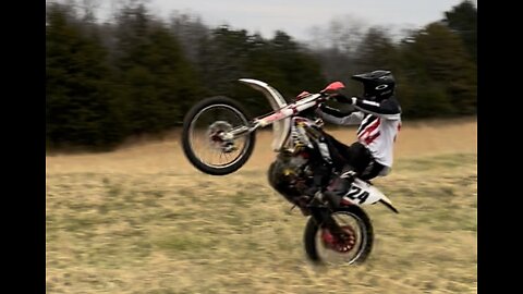 crf250r wheelie