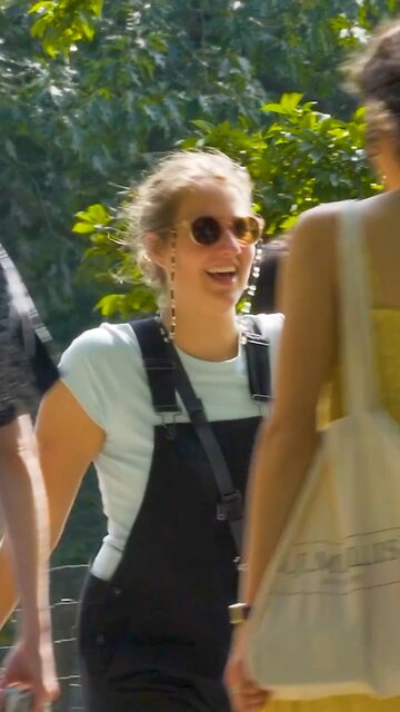 She Could Barely Stand After This Awesome Little Fart 🤣🤣