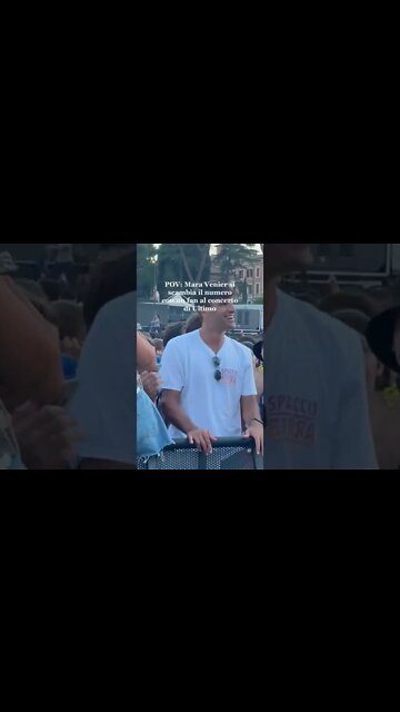 Mara Venier scambia il suo numero al concerto di Ultimo!