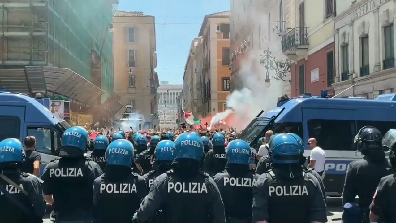 ROME: Civilians form mass protests against the Great Reset’s radical environmental policies.