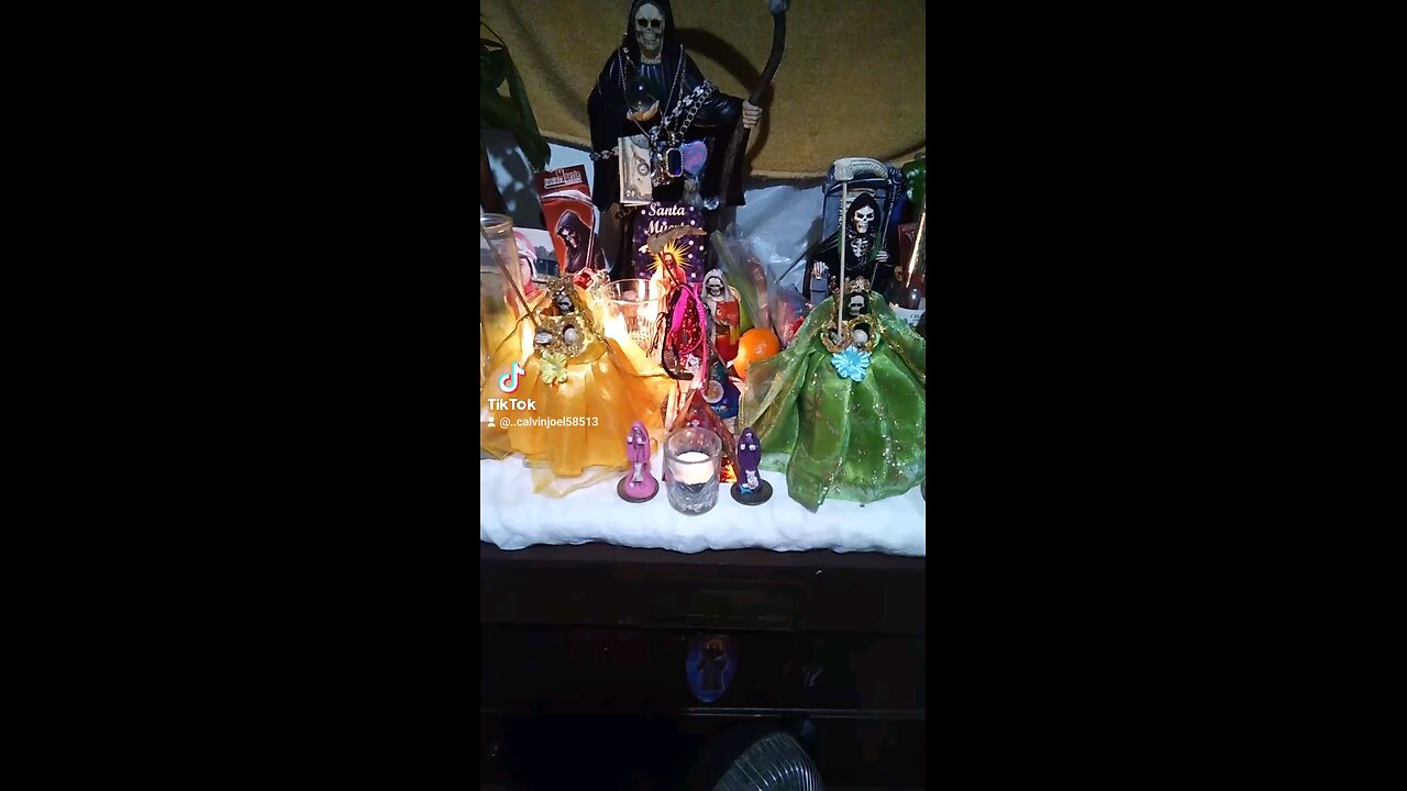 KIERES SABER KIEN ES LA SANTA MUERTE? ENTRA Y VERAS