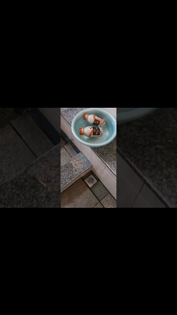 in Japan ♨️ How to Warm up Coffee (Onsen Edition)