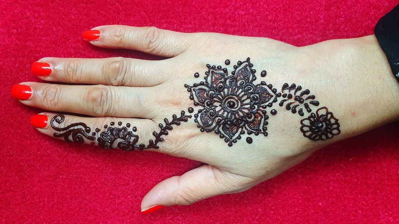 Henna Design Back Hand