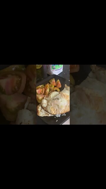 Cassie is so good in cooking sunny side up eggs