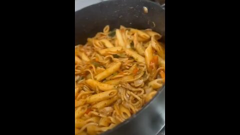 Pasta and spaghetti mix