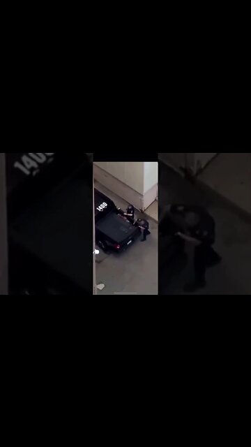 🟡 GMS SHORTS: Police in Boston unloading BRICKS; For there is nothing covered...