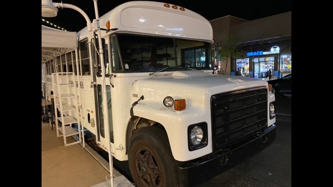 (304) 1987 International S-1800 Bluebird DTA466c Turbodiesel School Bus Walkaround