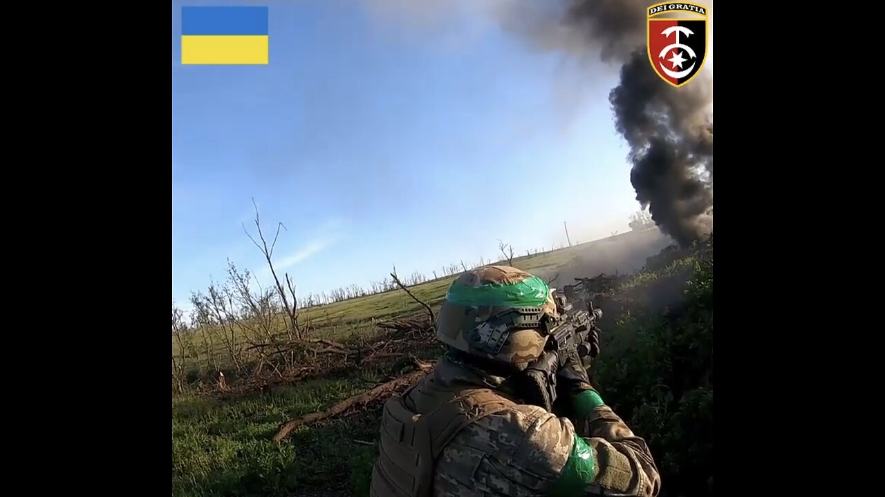 Ukraine war : COMBAT ASSAULT on Russian positions from all angles