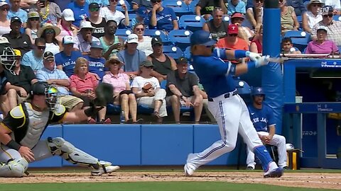 Justin Turner lifts a three-run homer to left field