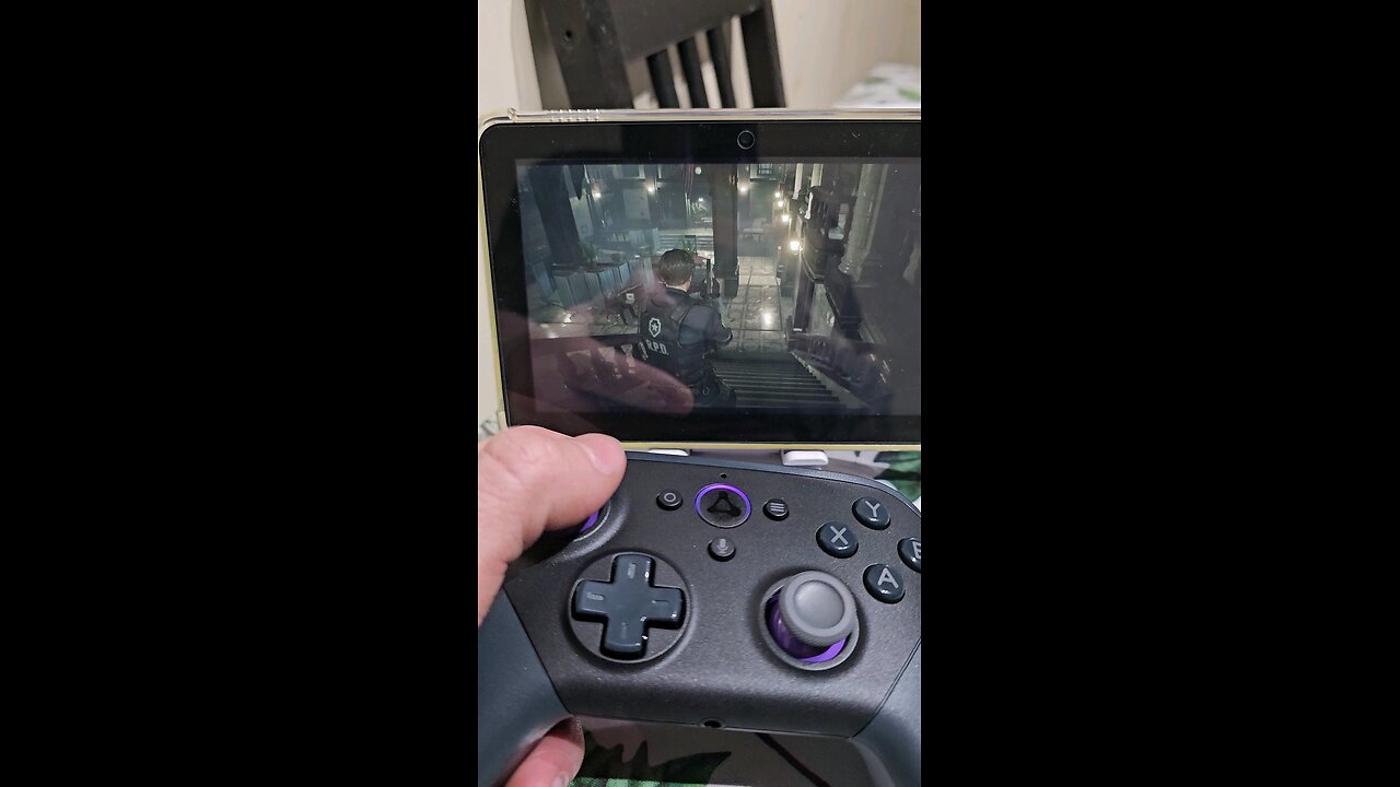 Trying out a Luna controller on a Fire Tablet 7