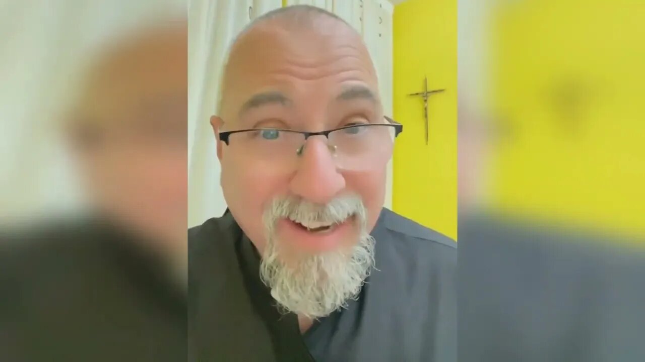 ¿Los Sacramentos son enseñanzas de Hombre, no de Dios? - Padre Juan Molina