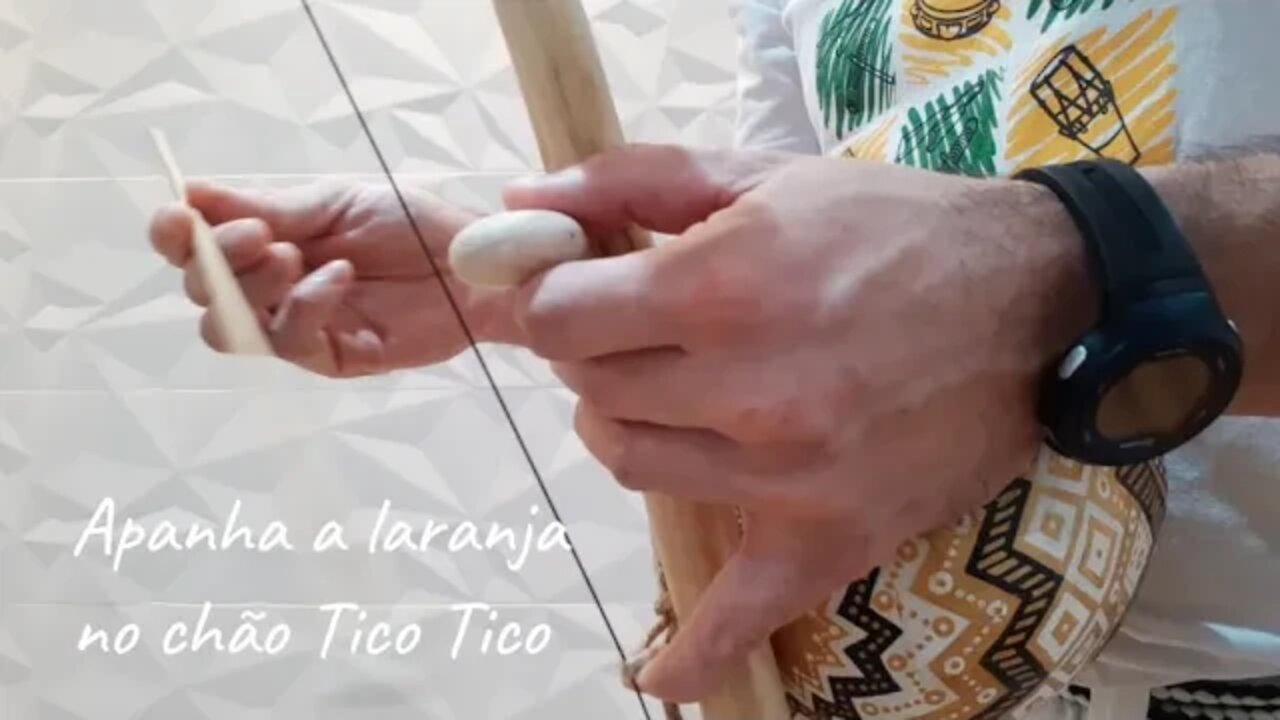 Práticas do Berimbau - Apanha a laranja no chão tico tico