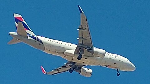Airbus A320 PR-TYS coming from Recife to Fortaleza