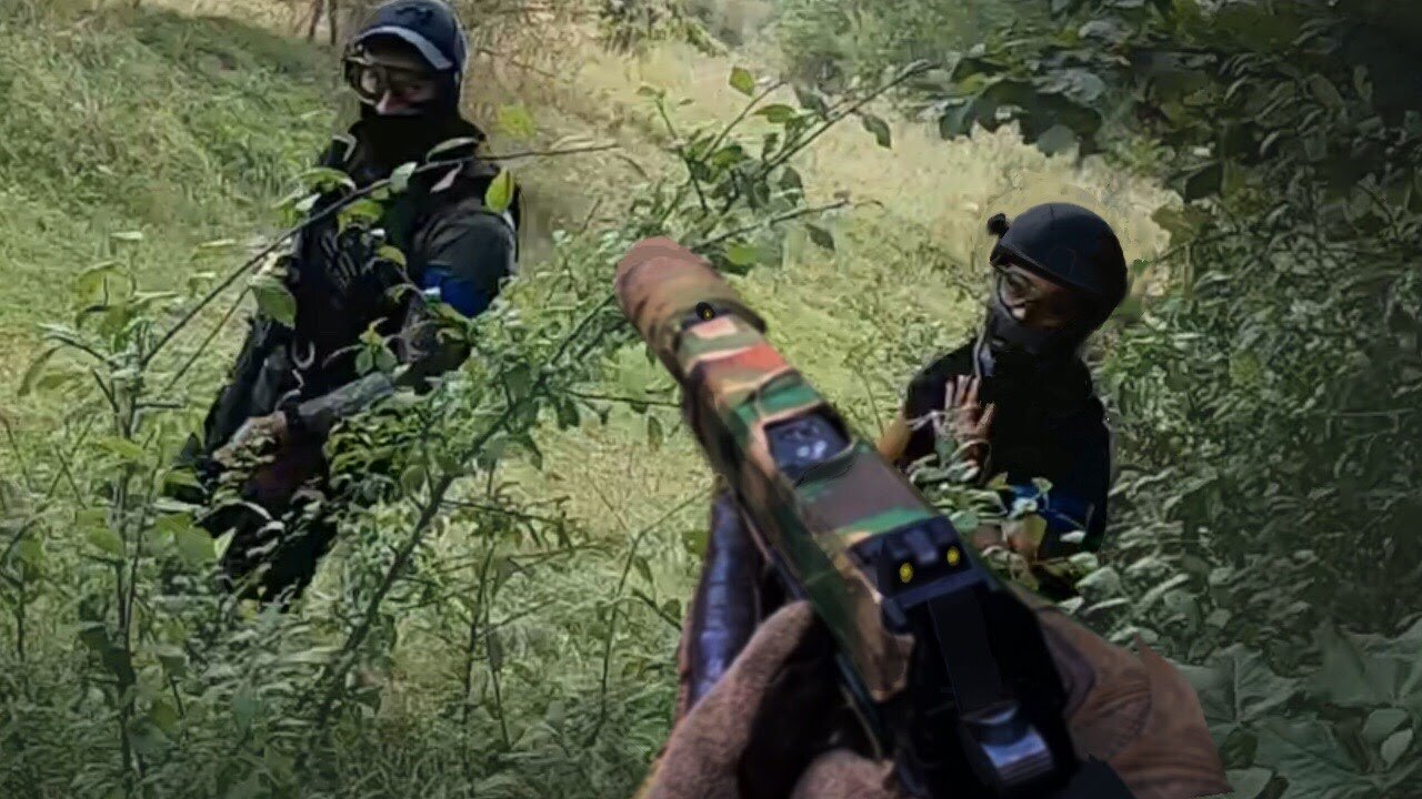 Filmed from a Bush. Airsoft sniper goes COMPLETELY UNDETECTED.