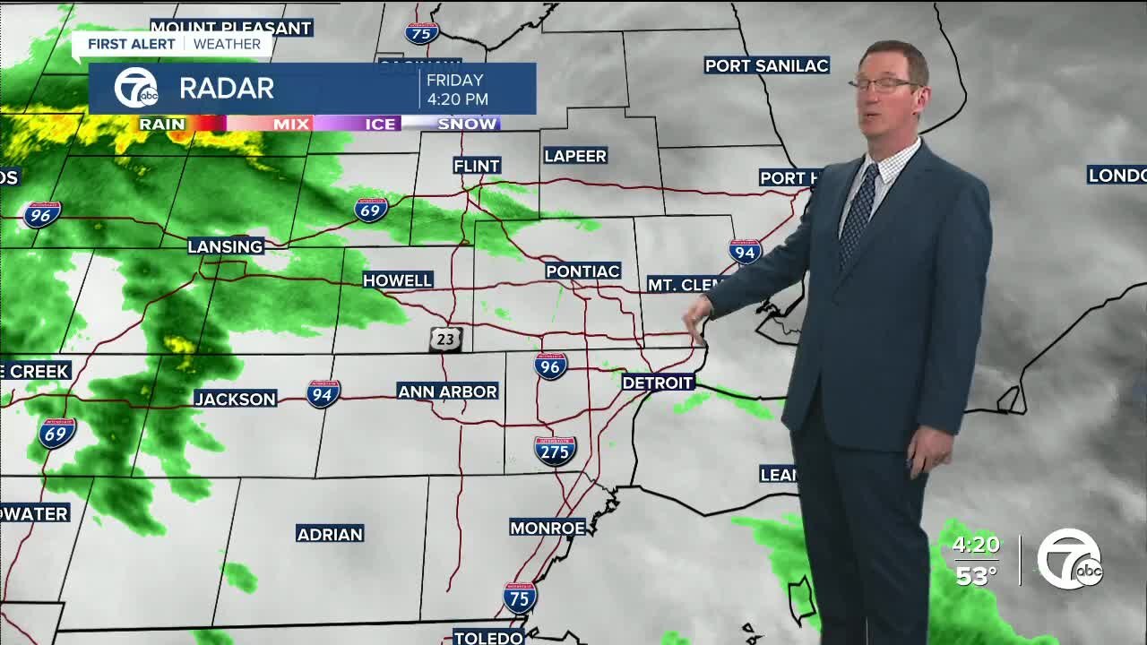 Rain increases tonight